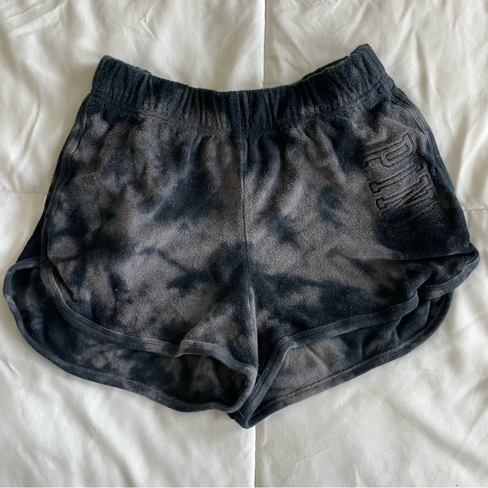 PINK Victoria's Secret Terrycloth Black Gray Camo Athletic Shorts Size XS